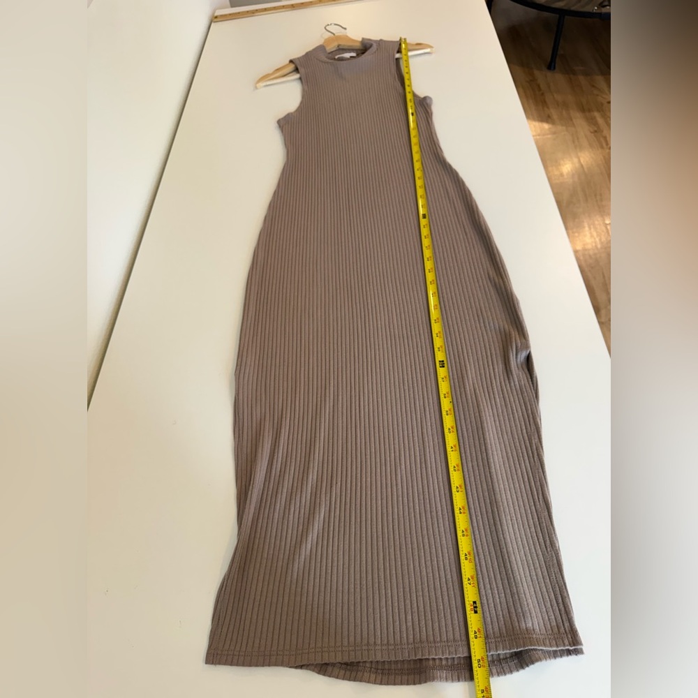 Beyond Yoga Well Traveled Taupe Rib Knit Athleisure Midi Dress Sz Small - Picture 16 of 16